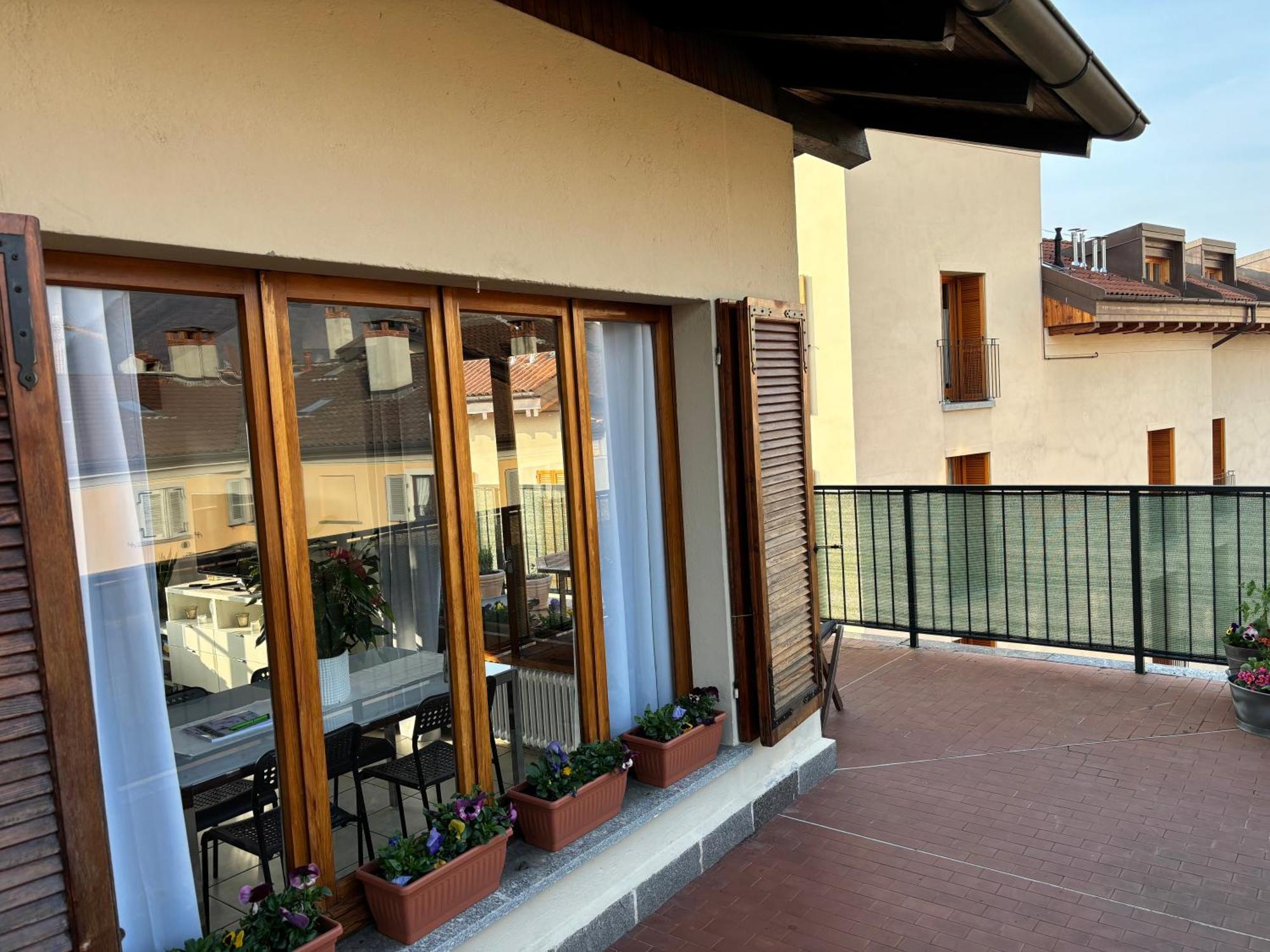 La Terrazza Apartamento Verbania Exterior foto